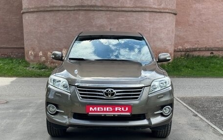 Toyota RAV4, 2011 год, 1 389 000 рублей, 2 фотография