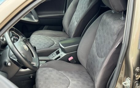 Toyota RAV4, 2011 год, 1 389 000 рублей, 18 фотография