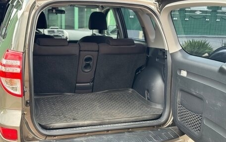 Toyota RAV4, 2011 год, 1 389 000 рублей, 22 фотография