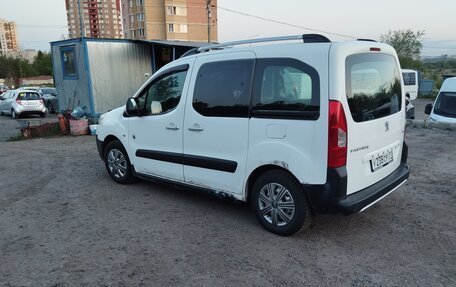 Peugeot Partner II рестайлинг 2, 2012 год, 560 000 рублей, 2 фотография