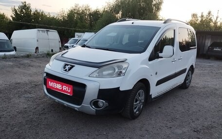 Peugeot Partner II рестайлинг 2, 2012 год, 560 000 рублей, 4 фотография