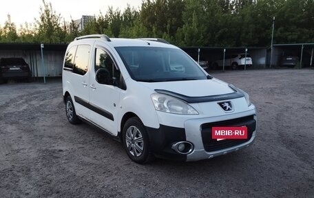 Peugeot Partner II рестайлинг 2, 2012 год, 560 000 рублей, 6 фотография