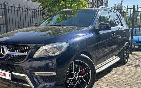 Mercedes-Benz M-Класс, 2014 год, 2 800 000 рублей, 3 фотография