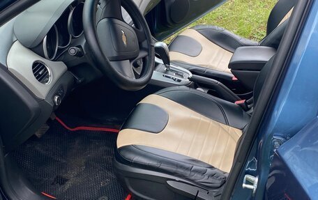Chevrolet Cruze II, 2014 год, 900 000 рублей, 10 фотография