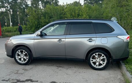 Mitsubishi Outlander III рестайлинг 3, 2012 год, 1 480 000 рублей, 5 фотография