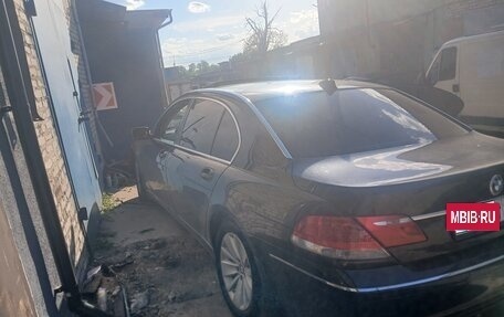 BMW 7 серия, 2001 год, 460 000 рублей, 3 фотография