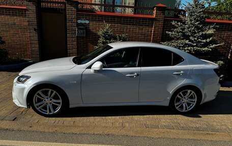 Lexus IS II рестайлинг 2, 2006 год, 1 350 000 рублей, 7 фотография