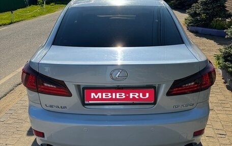 Lexus IS II рестайлинг 2, 2006 год, 1 350 000 рублей, 6 фотография