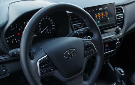 Hyundai Solaris II рестайлинг, 2021 год, 1 789 000 рублей, 15 фотография