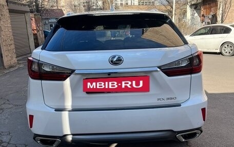 Lexus RX IV рестайлинг, 2019 год, 4 500 000 рублей, 3 фотография