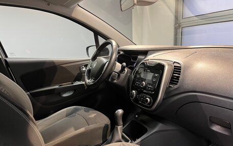 Renault Kaptur I рестайлинг, 2018 год, 1 499 000 рублей, 17 фотография