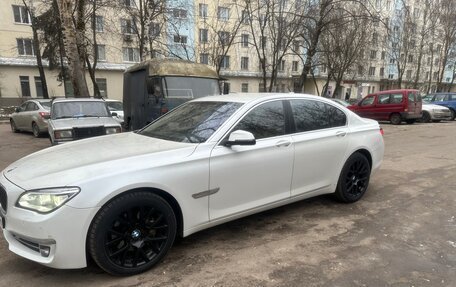 BMW 7 серия, 2014 год, 1 900 000 рублей, 2 фотография