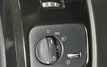 Land Rover Discovery III, 2007 год, 1 299 000 рублей, 17 фотография