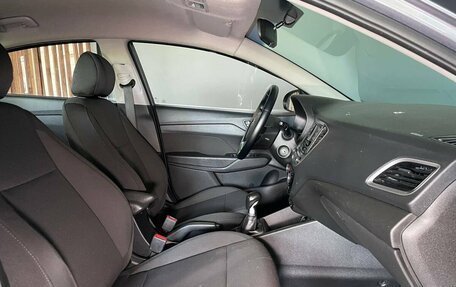 Hyundai Solaris II рестайлинг, 2018 год, 1 400 000 рублей, 10 фотография