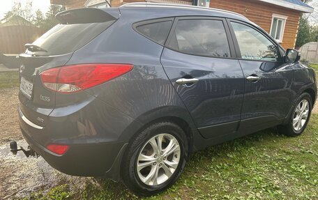 Hyundai ix35 I рестайлинг, 2010 год, 1 250 000 рублей, 4 фотография