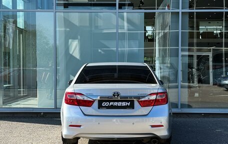 Toyota Camry, 2012 год, 1 615 000 рублей, 4 фотография