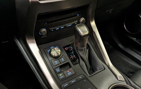 Lexus NX I, 2020 год, 4 050 000 рублей, 17 фотография