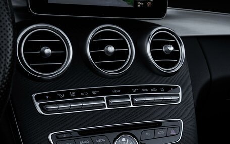 Mercedes-Benz C-Класс, 2016 год, 3 779 000 рублей, 23 фотография