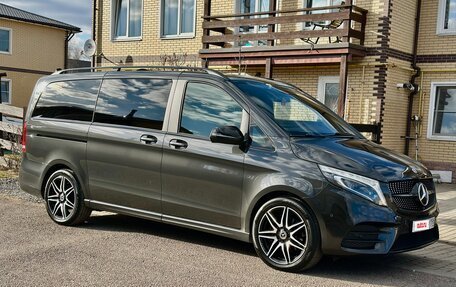 Mercedes-Benz V-Класс, 2020 год, 7 450 000 рублей, 2 фотография