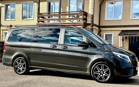 Mercedes-Benz V-Класс, 2020 год, 7 450 000 рублей, 3 фотография
