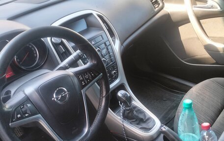 Opel Astra J, 2012 год, 680 000 рублей, 8 фотография