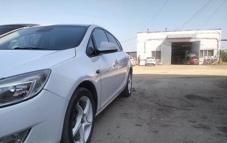Opel Astra J, 2012 год, 680 000 рублей, 4 фотография
