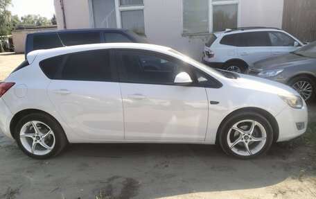 Opel Astra J, 2012 год, 680 000 рублей, 12 фотография