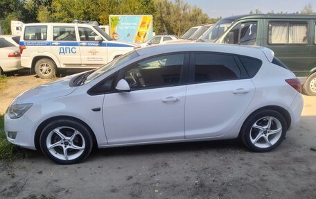 Opel Astra J, 2012 год, 680 000 рублей, 16 фотография