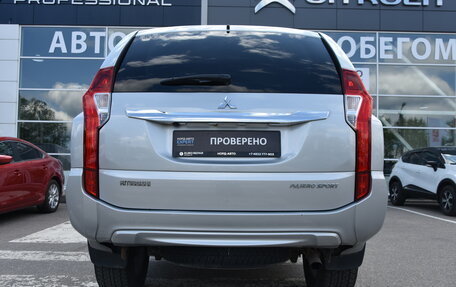 Mitsubishi Pajero Sport III рестайлинг, 2021 год, 3 600 000 рублей, 6 фотография
