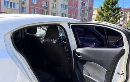 Mazda 3, 2014 год, 1 150 000 рублей, 19 фотография