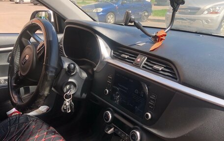 KIA Rio IV, 2021 год, 1 350 000 рублей, 5 фотография