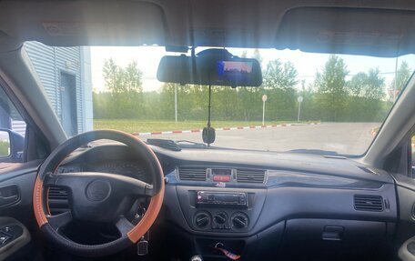 Mitsubishi Lancer IX, 2004 год, 300 000 рублей, 8 фотография
