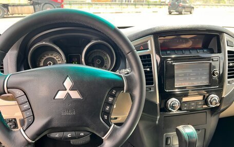 Mitsubishi Pajero IV, 2017 год, 2 999 000 рублей, 15 фотография