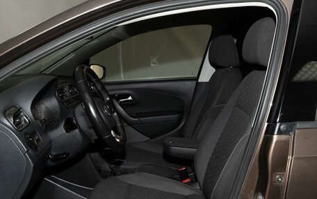 Volkswagen Polo VI (EU Market), 2018 год, 1 250 000 рублей, 8 фотография