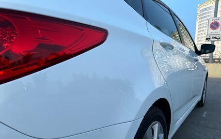 Hyundai Solaris II рестайлинг, 2013 год, 820 000 рублей, 13 фотография