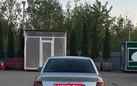 Audi A4, 1998 год, 350 000 рублей, 7 фотография
