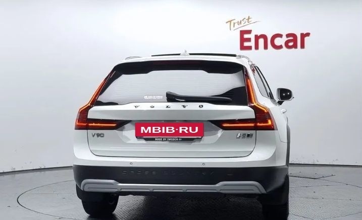 Volvo V90 Cross Country, 2021 год, 4 775 000 рублей, 4 фотография