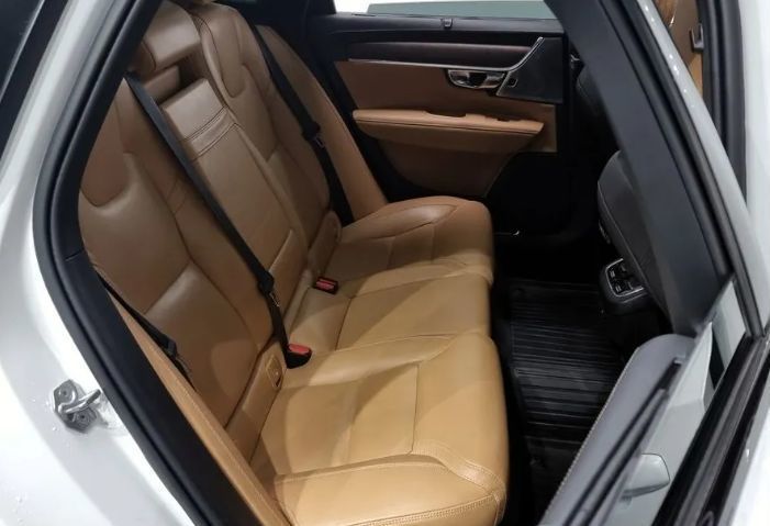 Volvo V90 Cross Country, 2021 год, 4 775 000 рублей, 12 фотография