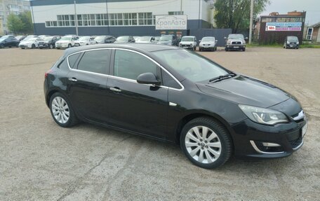 Opel Astra J, 2013 год, 800 000 рублей, 4 фотография