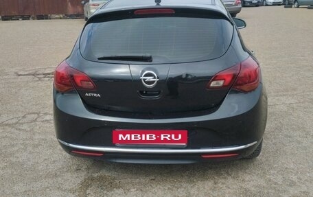 Opel Astra J, 2013 год, 800 000 рублей, 7 фотография