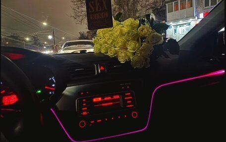 KIA Rio III рестайлинг, 2015 год, 1 099 000 рублей, 22 фотография