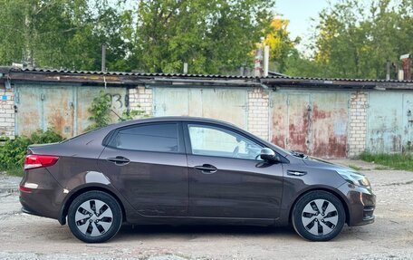 KIA Rio III рестайлинг, 2015 год, 1 099 000 рублей, 17 фотография
