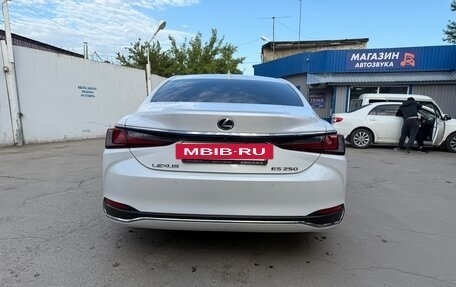 Lexus ES VII, 2019 год, 3 800 000 рублей, 5 фотография