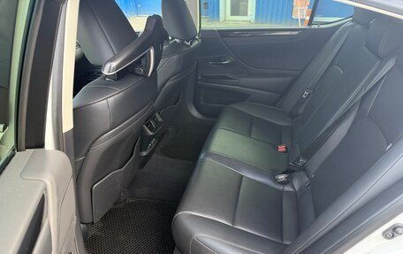 Lexus ES VII, 2019 год, 3 800 000 рублей, 9 фотография