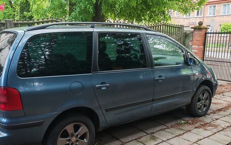 Volkswagen Sharan I рестайлинг, 2003 год, 640 000 рублей, 4 фотография