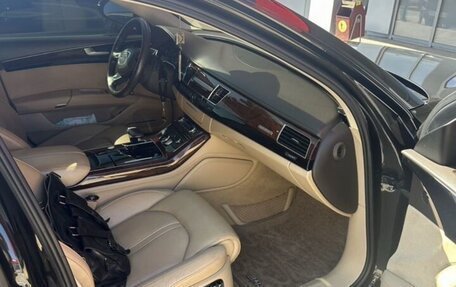 Audi A8, 2012 год, 2 150 000 рублей, 7 фотография