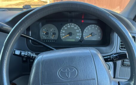 Toyota Granvia, 1998 год, 630 000 рублей, 9 фотография