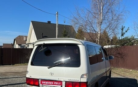Toyota Granvia, 1998 год, 630 000 рублей, 5 фотография