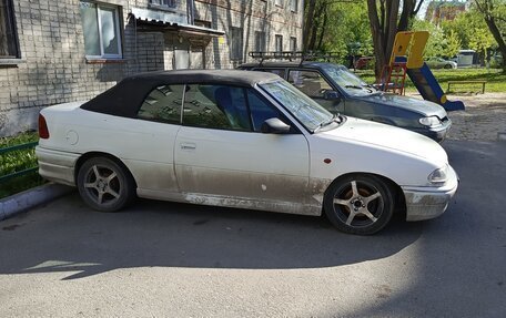 Opel Astra F, 1995 год, 200 000 рублей, 3 фотография
