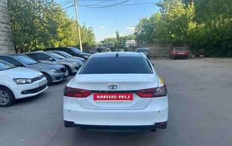 Toyota Camry, 2020 год, 2 150 000 рублей, 6 фотография